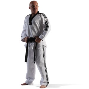 Taekwondo Στολή adidas - SUPER MASTER II Μαύρο Ρεβέρ - ADITSM01